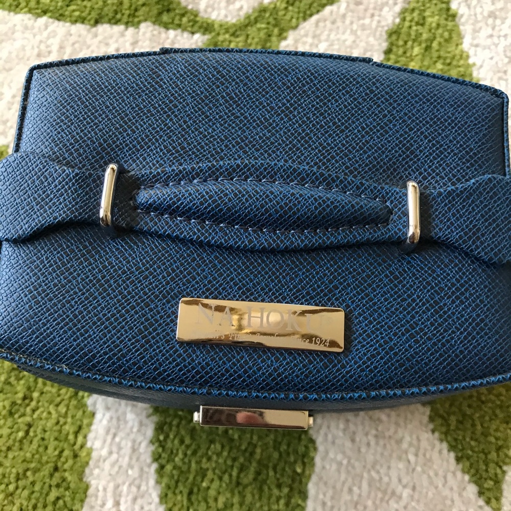 NA HOKU -jewelry case